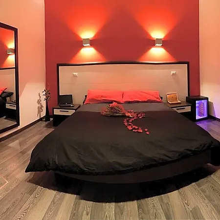 Chroma Exy - Chroma Italy