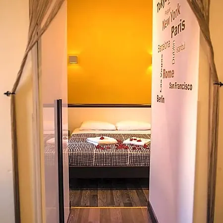 Chroma Exy - Chroma Italy