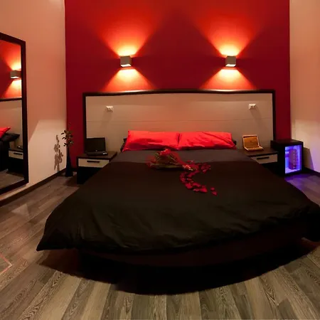 Chroma Exy - Chroma Italy 3* Рим